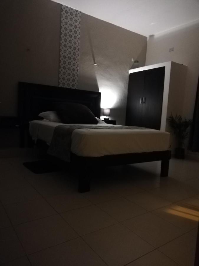 Apartamento departamento económico cerca del centro #1 Valladolid  Exterior foto